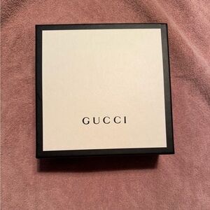 Black Gucci Belt- Buckle gold